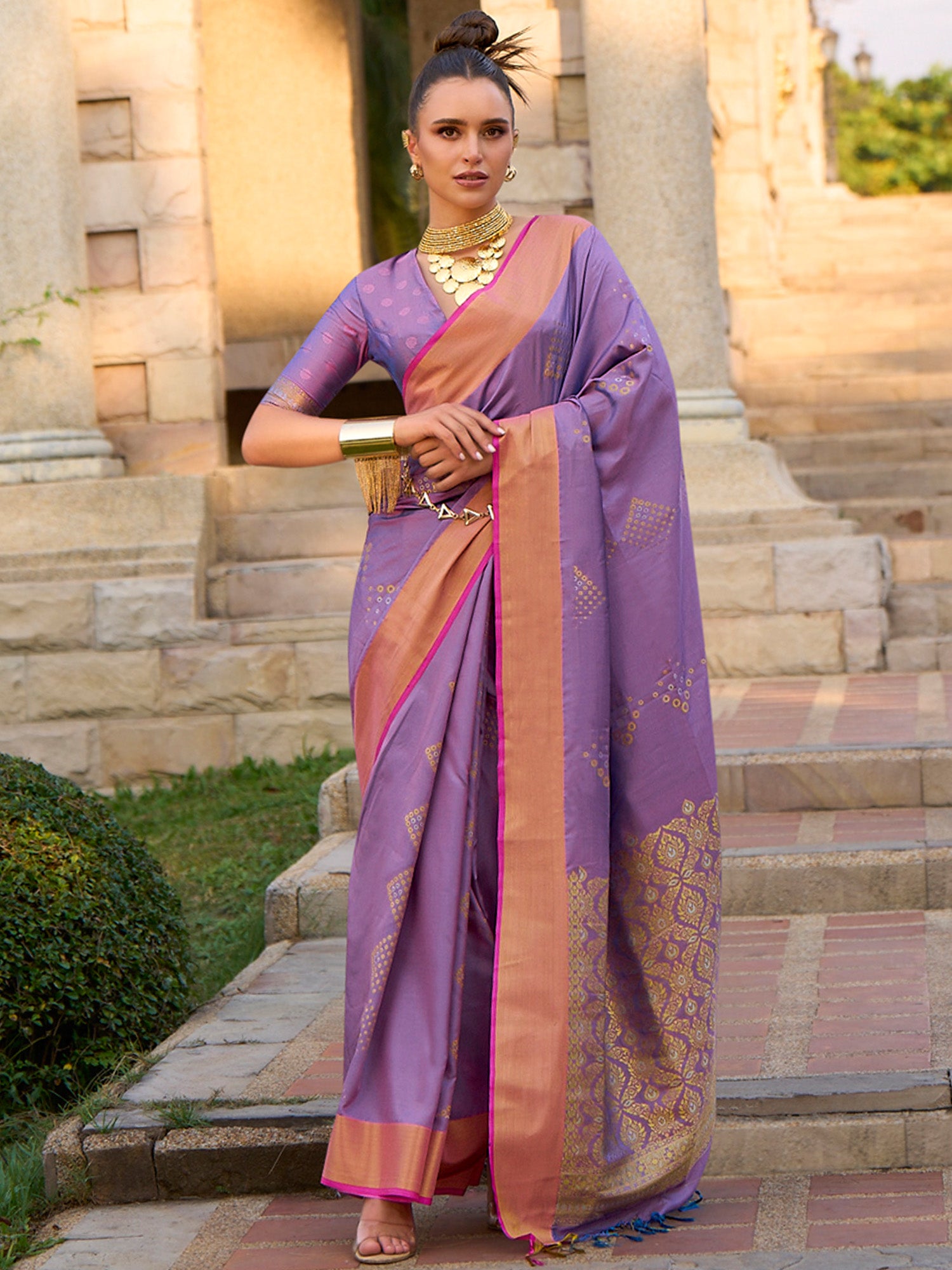Women's Silk Blend Lavendar Woven Design Designer Saree With Blouse Piece