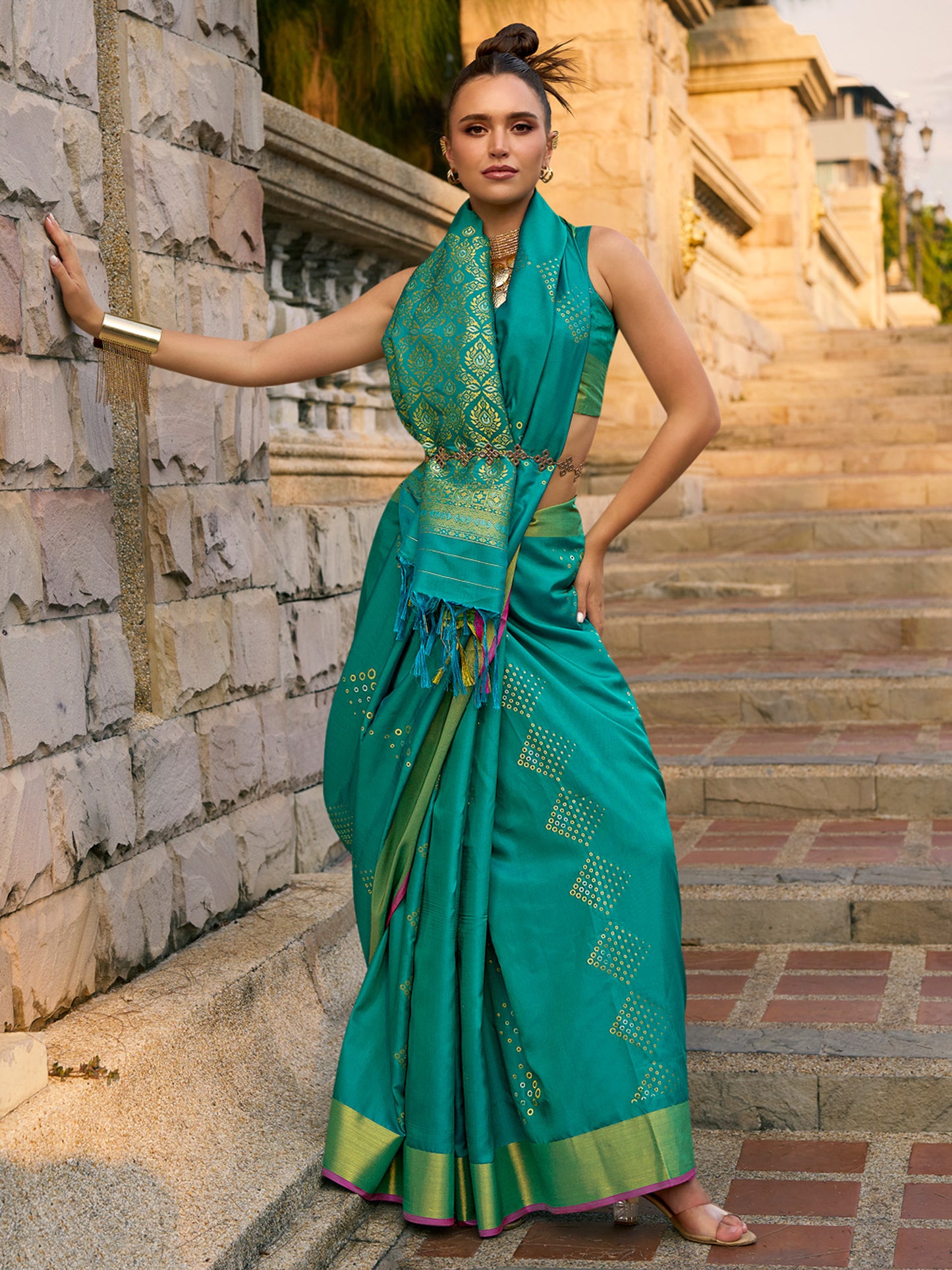 Women's Silk Blend Teal blue Woven Design Designer Saree With Blouse Piece