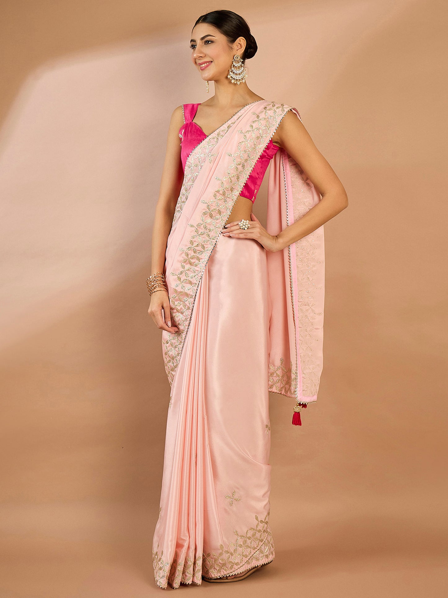 Women's Crepe Pink Embellished Designer Saree With Blouse Piece