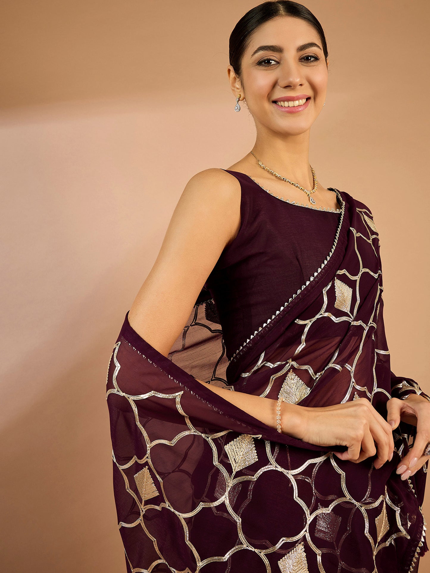 Women's Georgette Purple Embellished Designer Saree With Blouse Piece