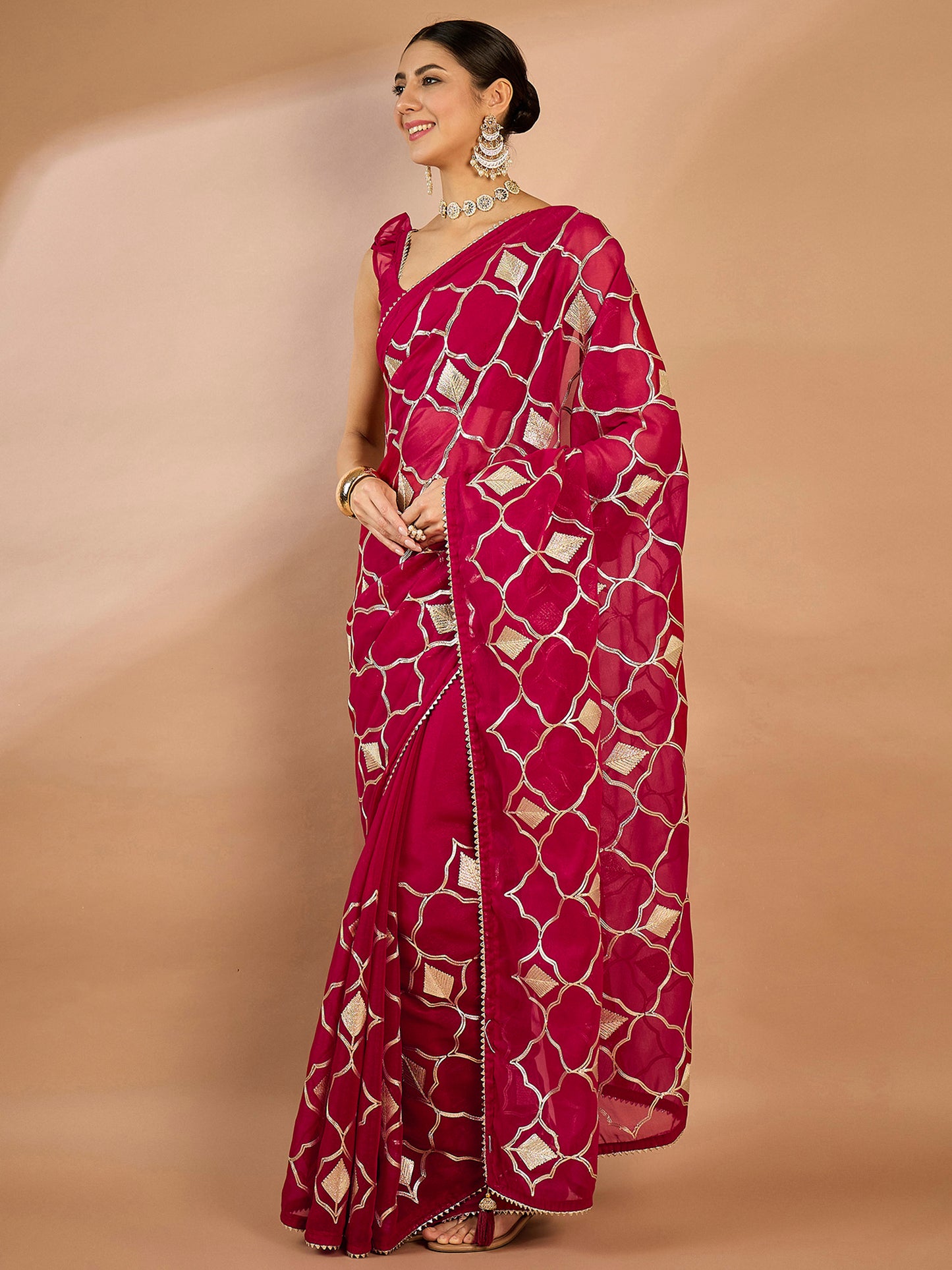 Women's Georgette Pink Embellished Designer Saree With Blouse Piece