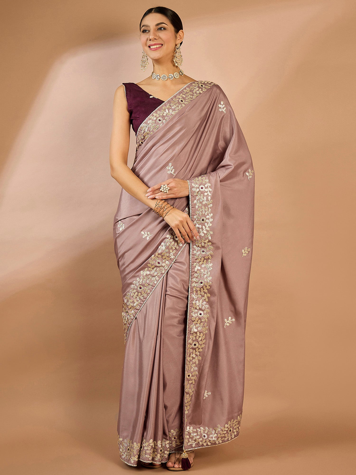 Women's Crepe Mauve Embellished Designer Saree With Blouse Piece
