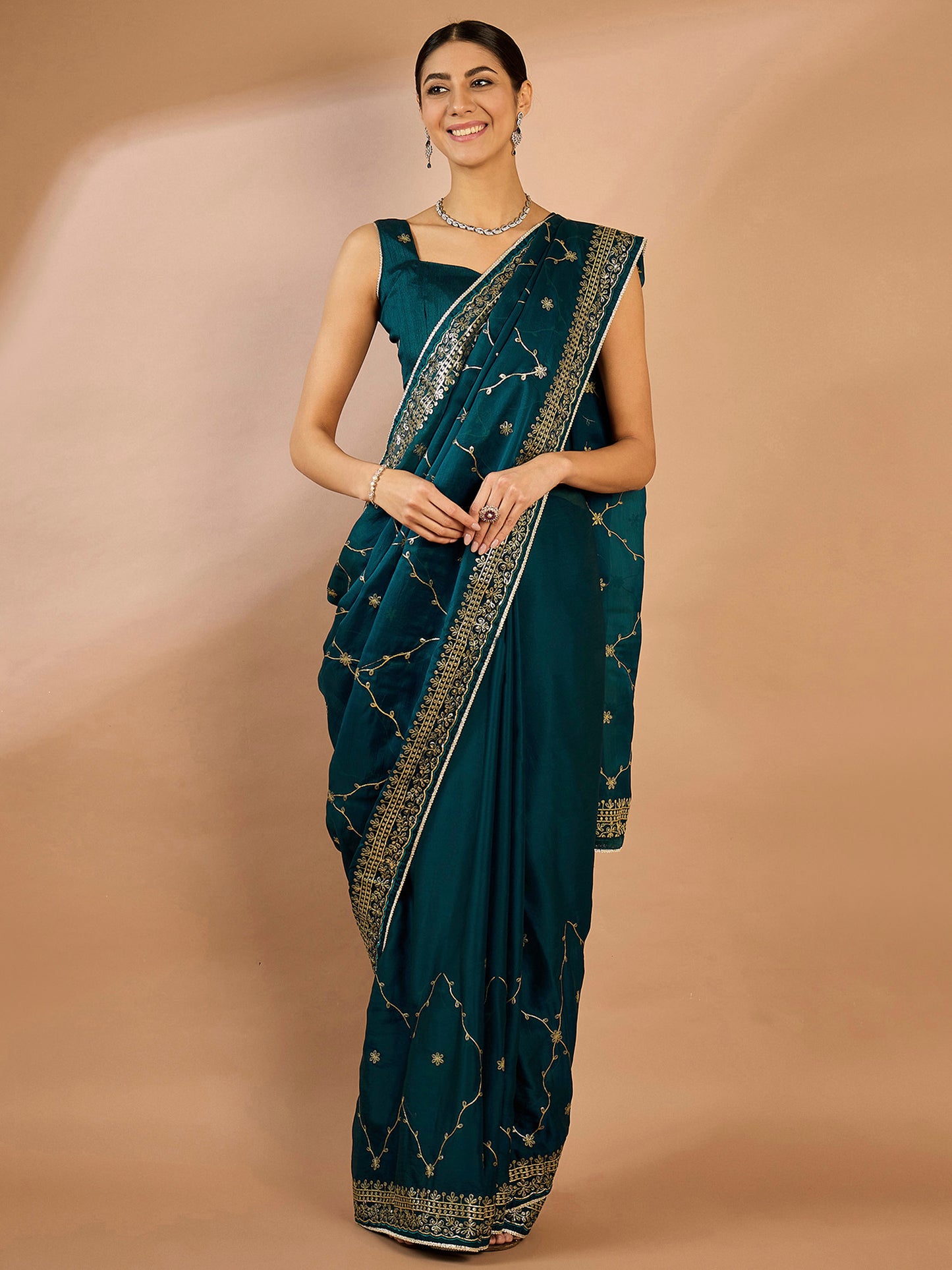 Women's Organza Teal blue Embellished Designer Saree With Blouse Piece