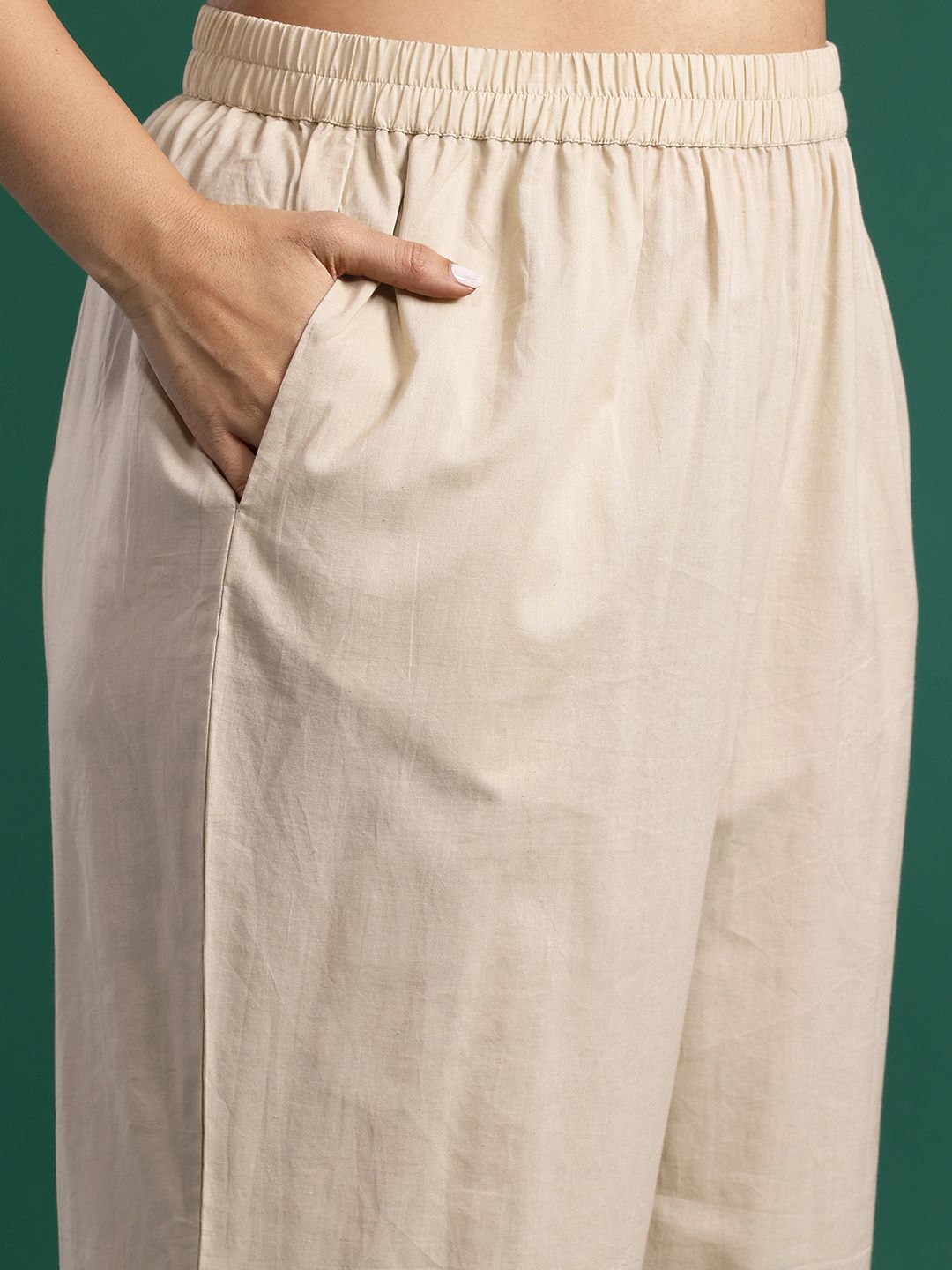 Floral Print Thread Work Linen Kurta with Trousers & Dupatta