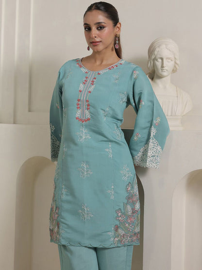 Dhiyona IE Women Embroidered Tunic & Trouser Co-Ord Set