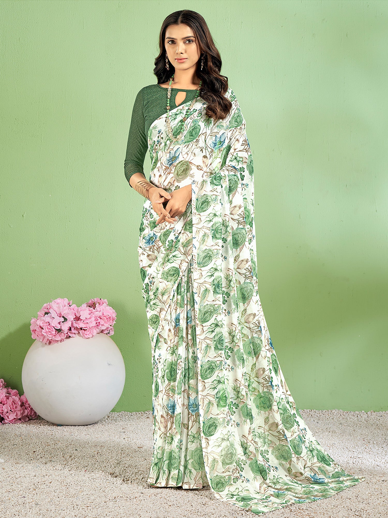 Women's Chiffon White Printed Designer Saree With Blouse Piece