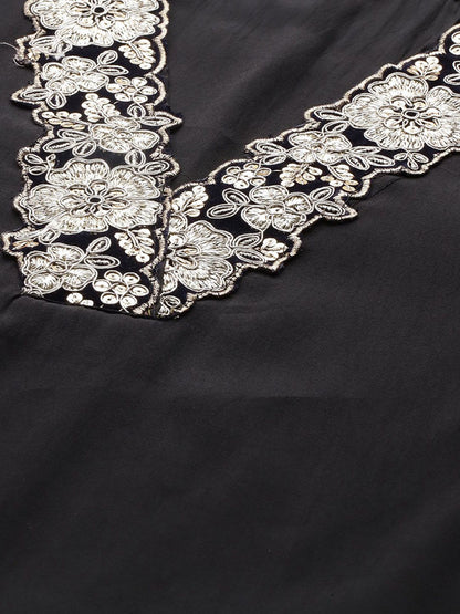 Dhiyona IE Embroidered Three-Quarter Sleeves Pure Cotton Tunic & Trouser