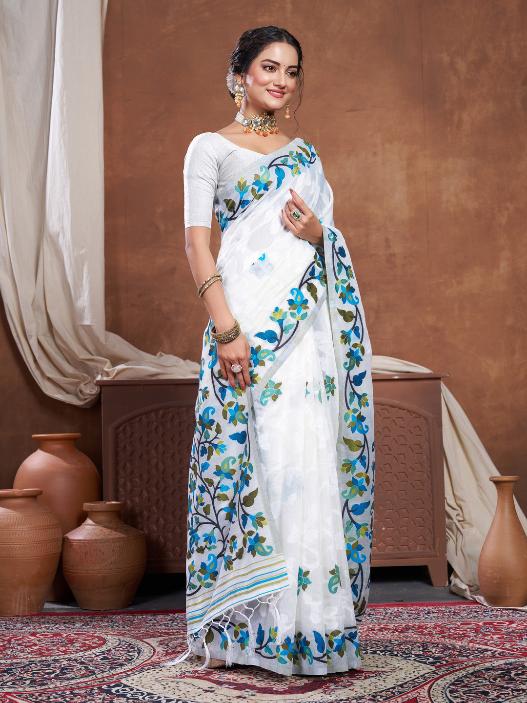 Dhiyona GR Women's Suhani White Cotton Jamdani Saree