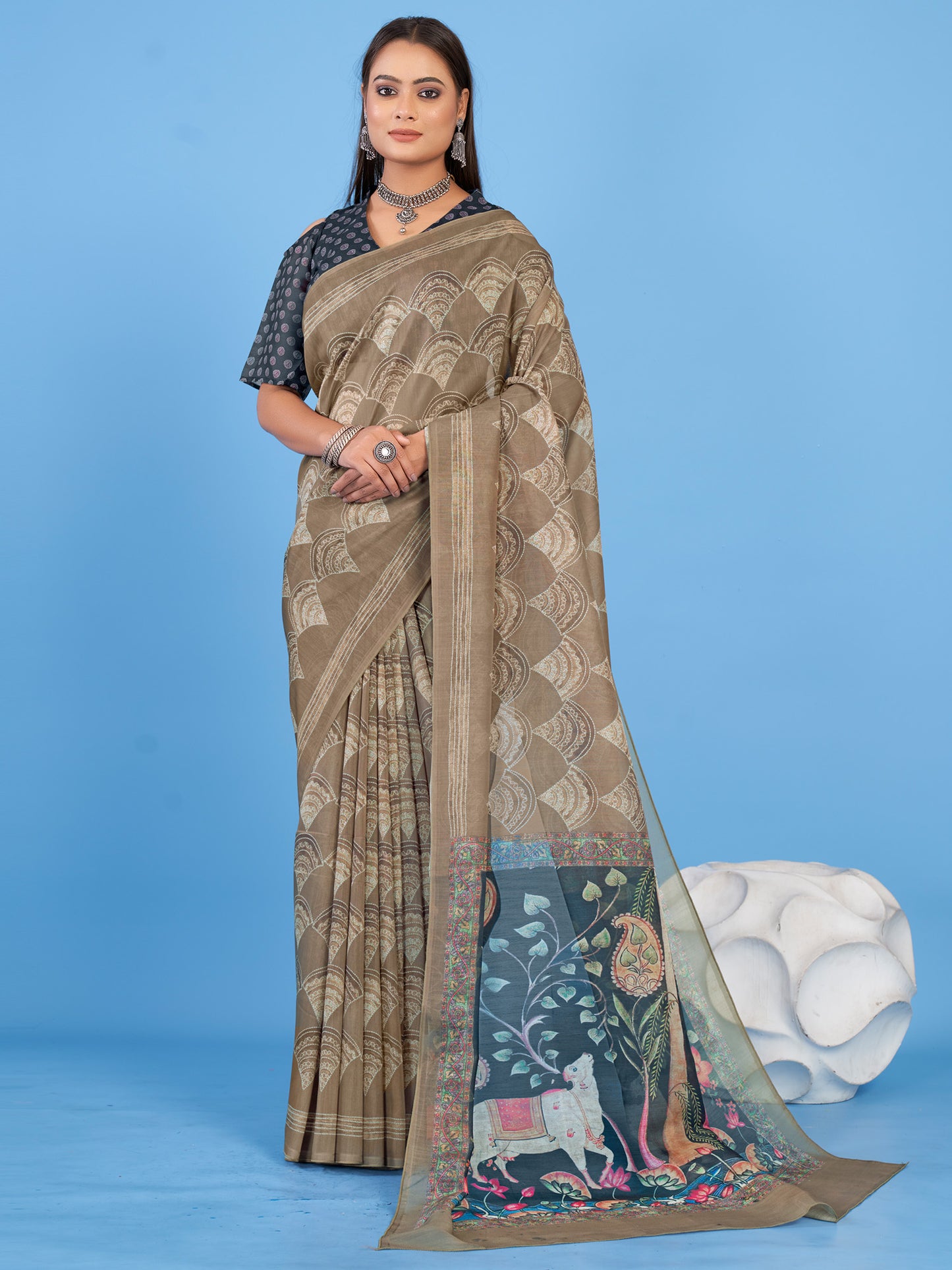 Women's Linen Blend Beige Printed Designer Saree With Blouse Piece