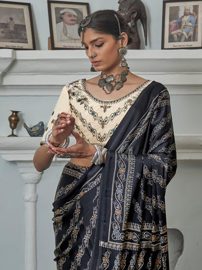 Women's Crepe Black Printed Celebrity Saree With Blouse Piece