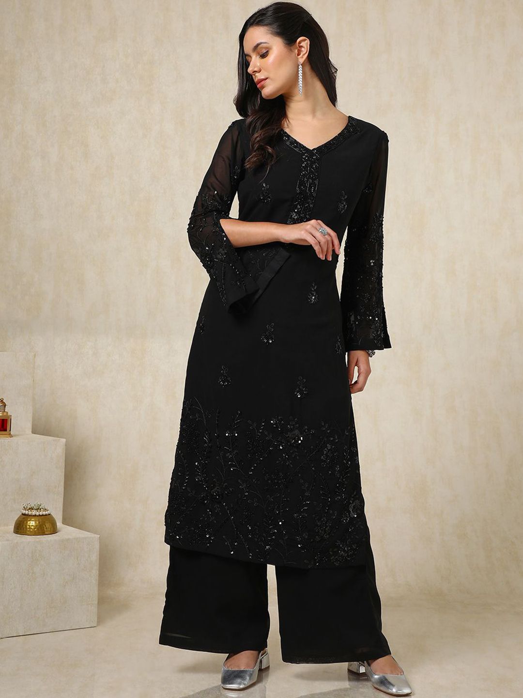 Dhiyona SO Women's Floral Embroidered Beads & Stones Straight Kurta with Palazzos & Dupatta