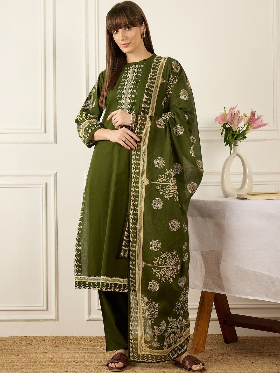 Floral Printed Thread Work Pure Cotton Kurta With Palazzos & Dupatta