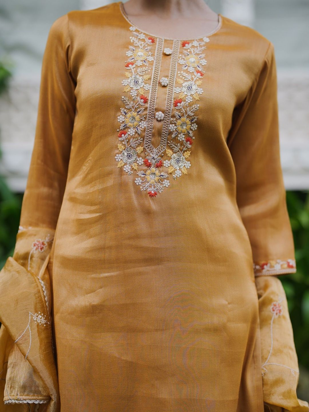 Ethnic Motifs Embroidered Straight Thread Work Kurta With Trouser & Dupatta