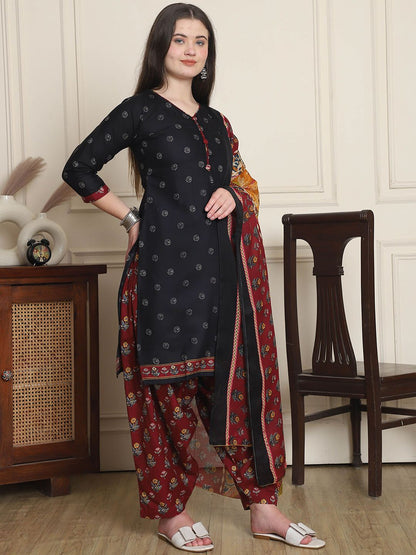 Dhiyona KL Floral Printed V-Neck Straight Kurta With Patiala & Dupatta