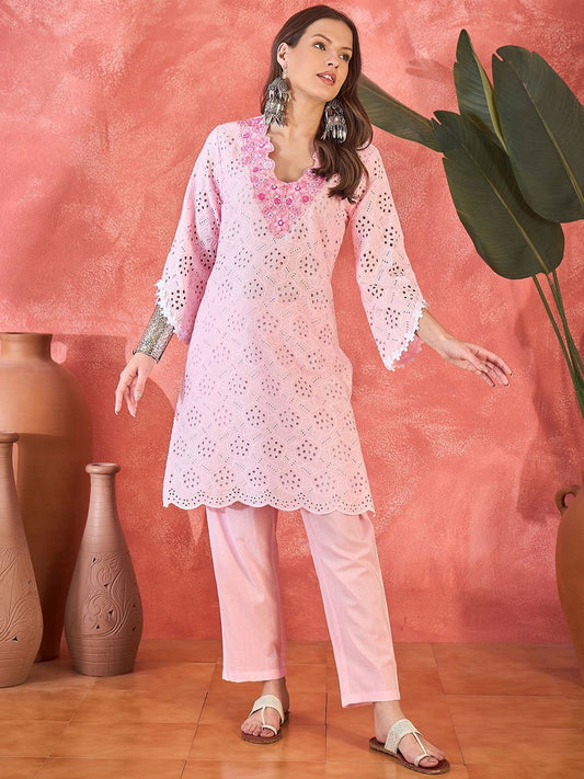 Dhiyona SN Women's Chikankari Embroidered 100% Cotton Kurta With Trousers