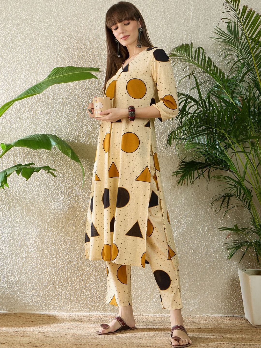 Women Printed Regular Pure Cotton Kurta with Trousers