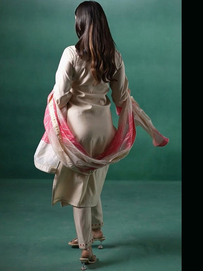 Women Floral Embroidered Regular Mirror Work Kurta with Trousers & With Dupatta