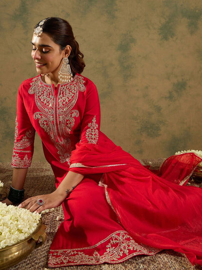 Dhiyona IE Paisley Zari Embroidered Kurta with Trousers & With Dupatta