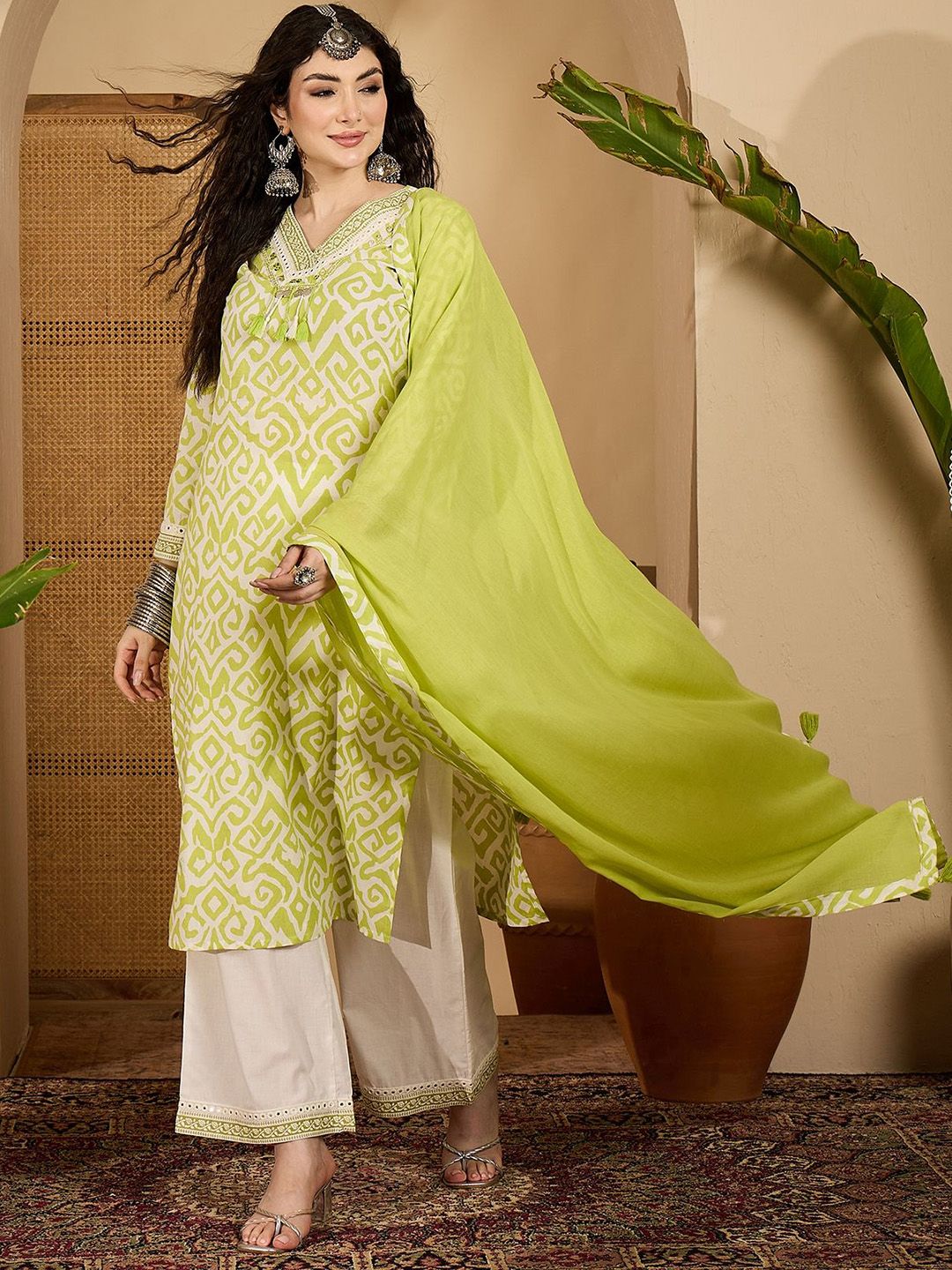 Dhiyona SN Women's Geometric Printed Pure Cotton Kurta with Palazzo & Dupatta