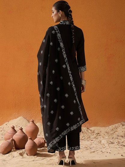 Women Ethnic Motifs Embroidered Regular Thread Work Pure Cotton Kurta with Trousers & With Dupatta