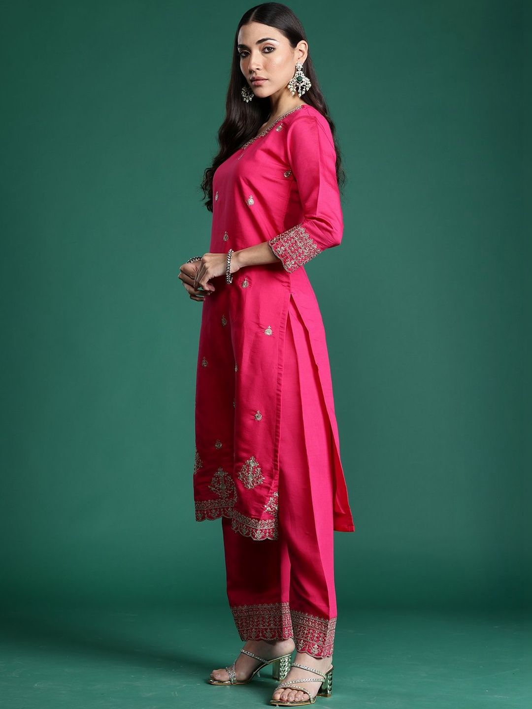 Women Ethnic Motifs Embroidered Regular Kurta with Trousers & With Dupatta