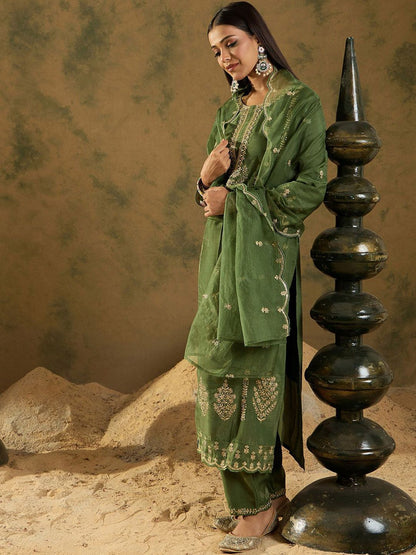 Dhiyona IE Ethnic Motifs Embroidered Gotta Patti Straight Kurta With Trousers & Dupatta