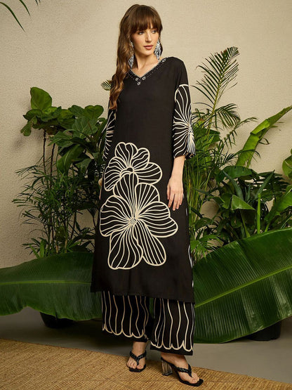 Dhiyona IE Floral Printed V-Neck Tunic With Palazzos