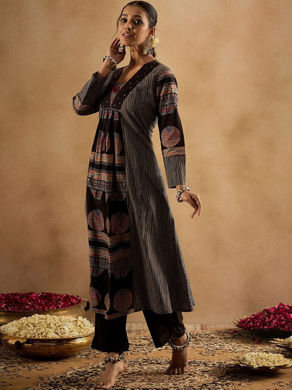 Dhiyona IE Printed Square Neck Pure Cotton Tunic With Trouser