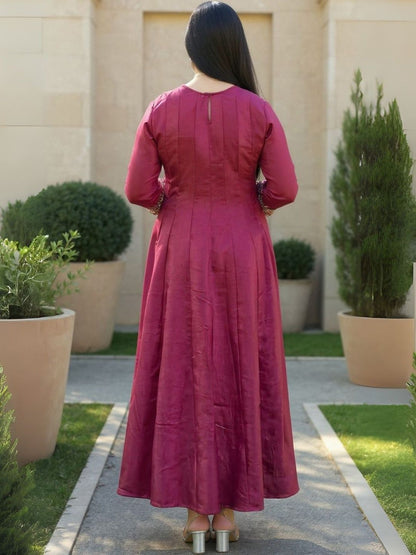 Women Ethnic Motifs Embroidered Anarkali Kurta with Trousers