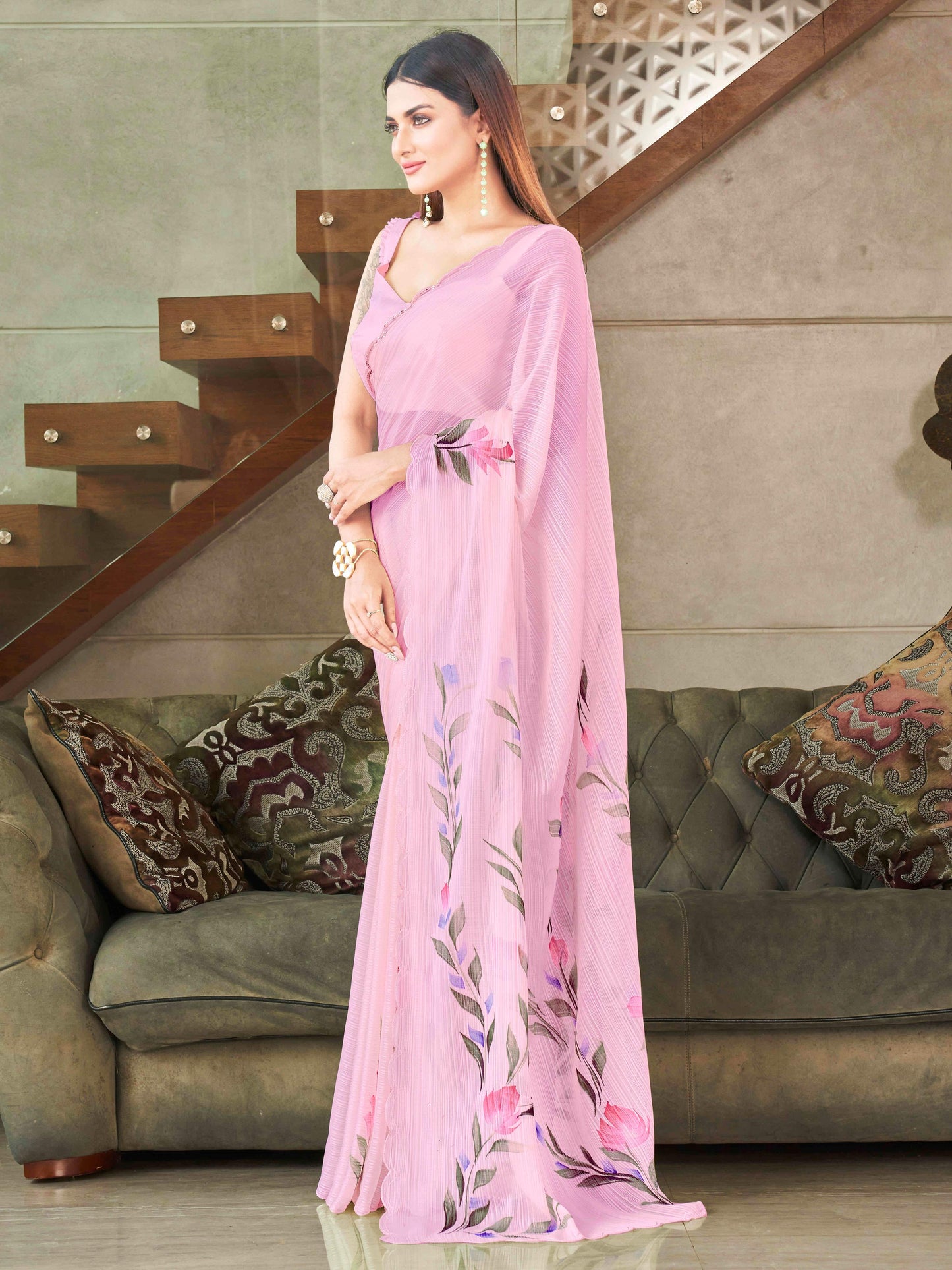 Dhiyona TI Women's Pink Striped Shimmer Floral Hand Print & Scalloped Border Saree with Unstitched Blouse