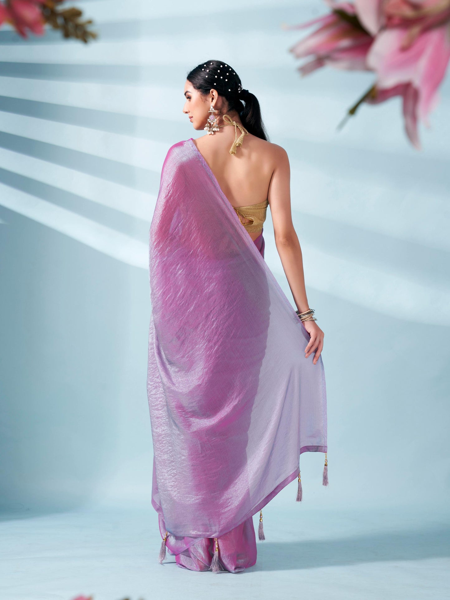 Dhiyona TI Women's Pink Two Tone Shimmer Chiffon Saree With Unstitched Blouse