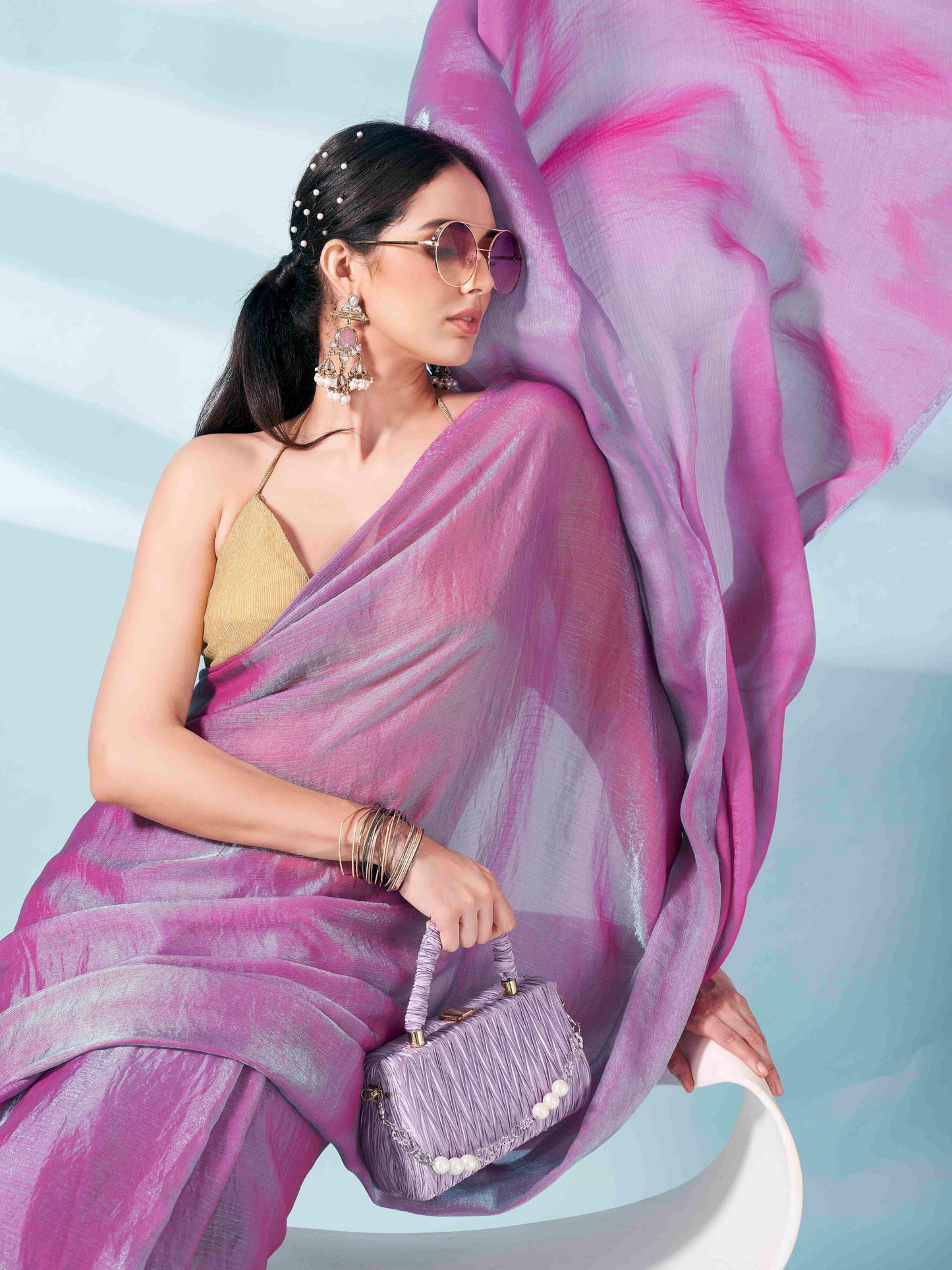 Dhiyona TI Women's Pink Two Tone Shimmer Chiffon Saree With Unstitched Blouse