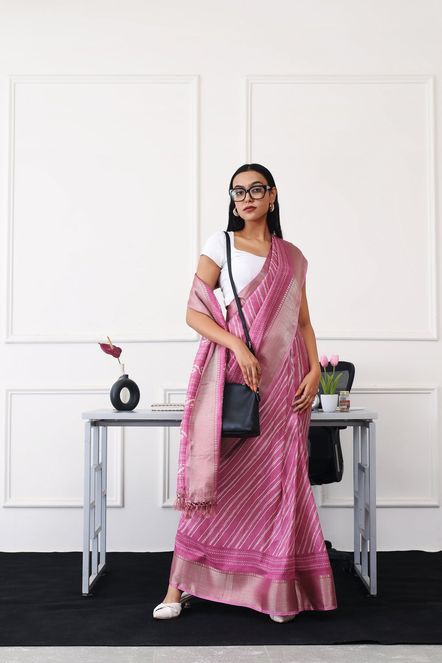 Dhiyona TI Women's Ready To Wear Pink Printed Saree with Unstitched Blouse