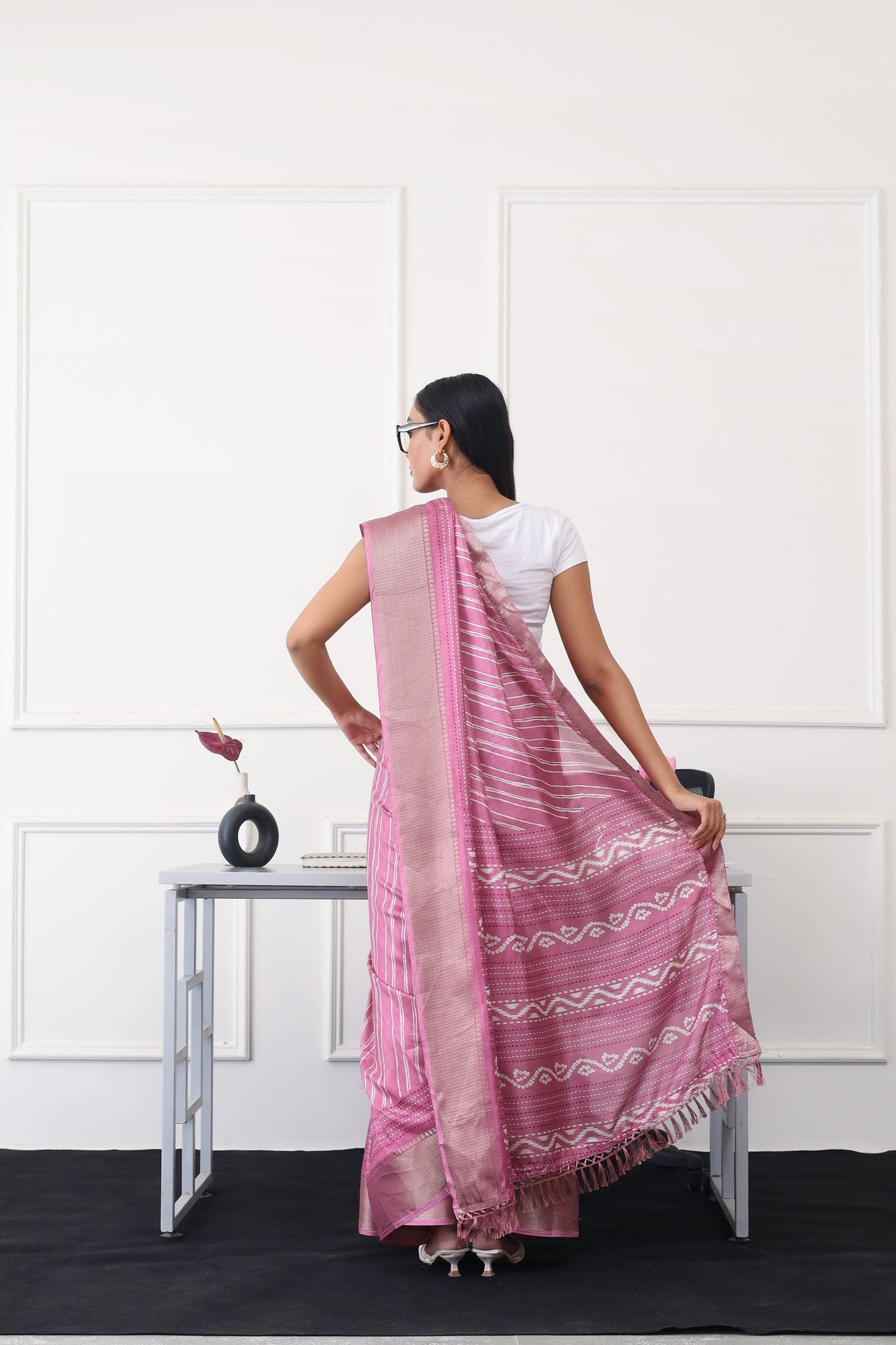 Dhiyona TI Women's Ready To Wear Pink Printed Saree with Unstitched Blouse