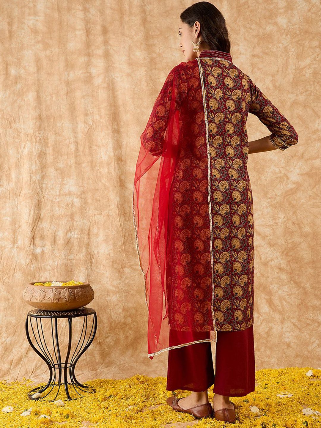 Floral Printed Straight Thread Work Kurta with Palazzos & Dupatta