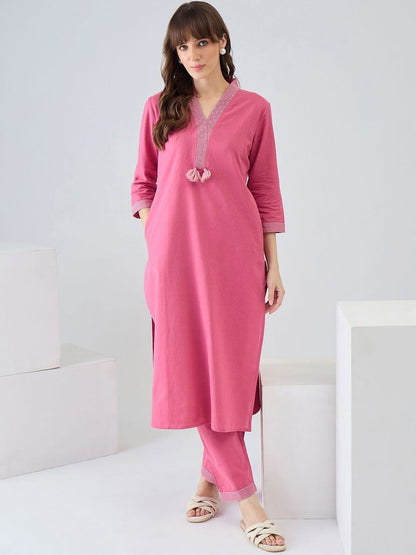 Women Regular Thread Work Kurta with Trousers