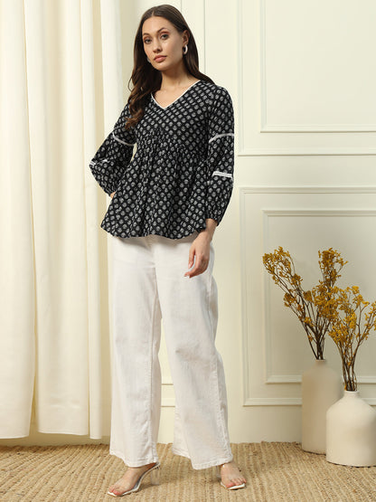 Women's Black Printed Cotton Top
