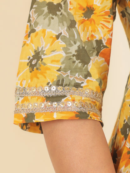 Women's Cotton Yellow Anarkali Kurta