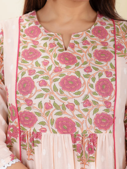 Women's Cotton Pink Panelled Kurta Set