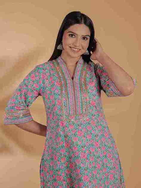 Women's Cotton Multicolor Straight Kurta