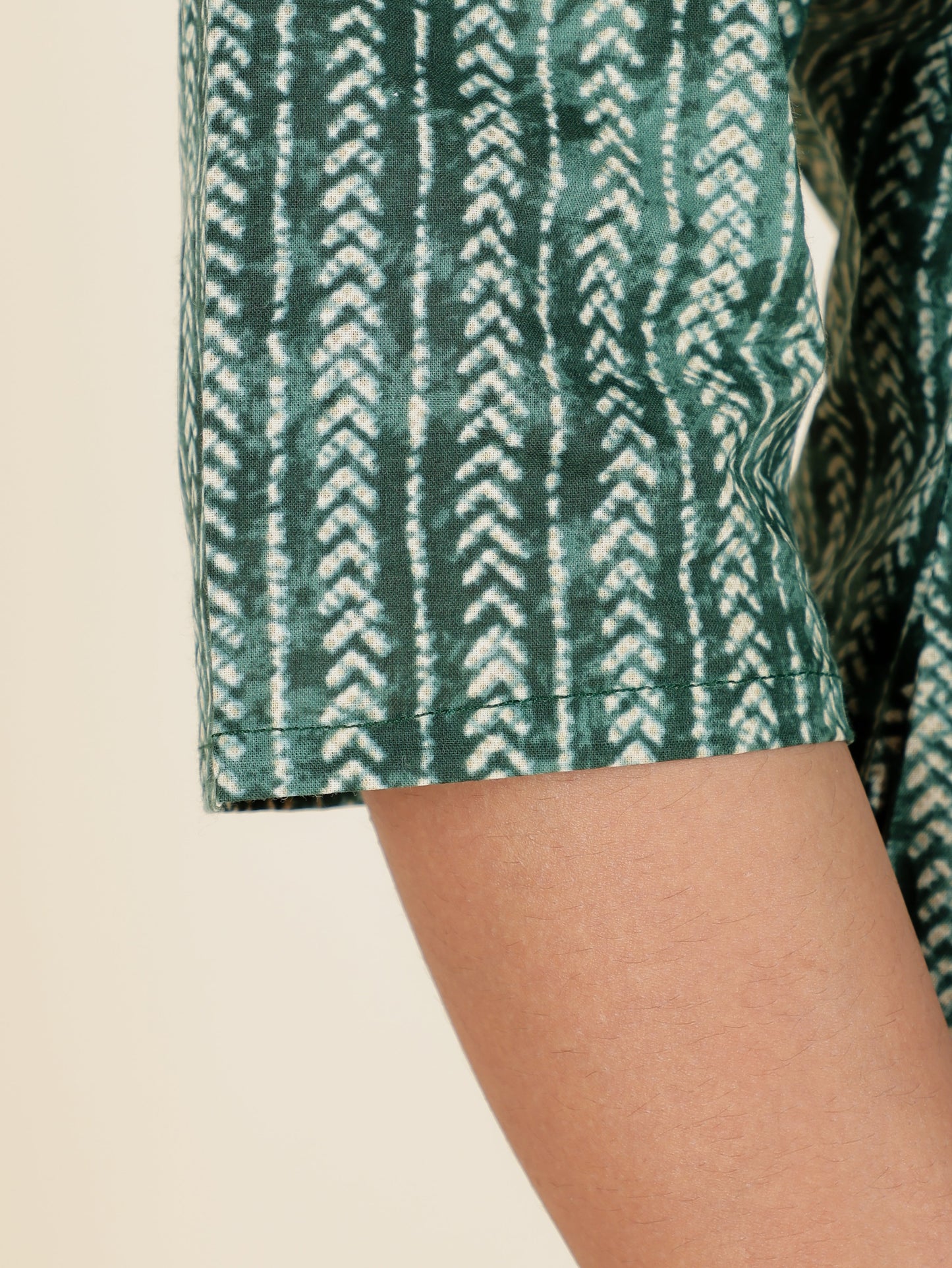 Women's Cotton Green Straight Kurta