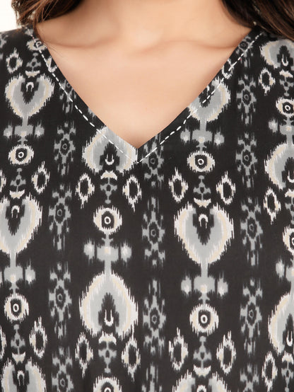 Women's Cotton Black Straight Kurta