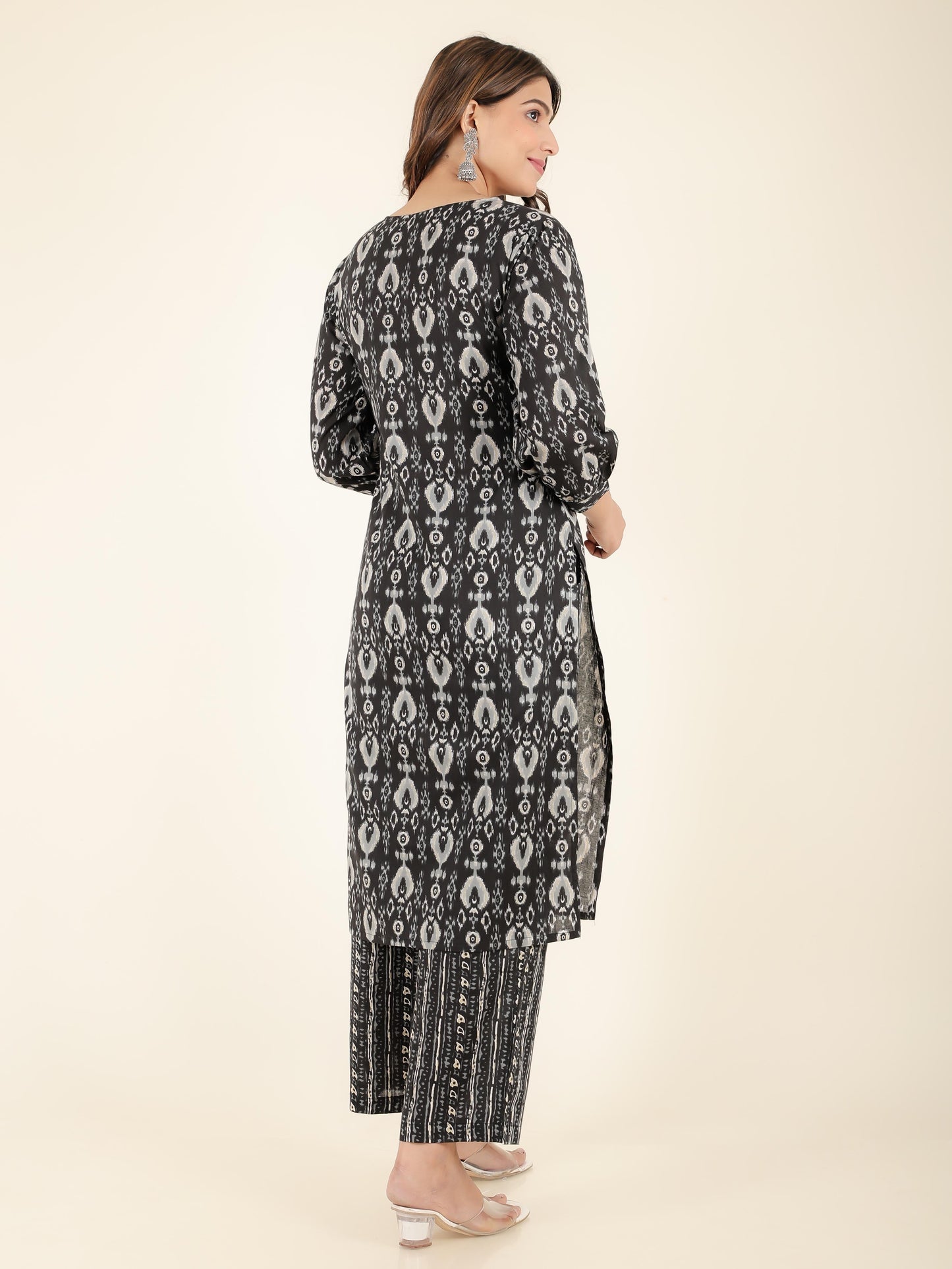 Women's Cotton Black Straight Kurta