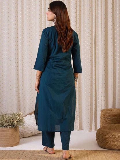 Women Ethnic Motifs Printed Pure Cotton Kurta with Trouser