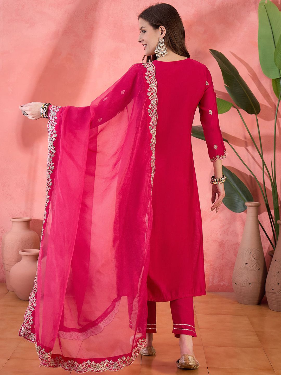Dhiyona SN Women's Floral Embroidered Notch Neck Zari Straight Kurta With Trouser & Dupatta