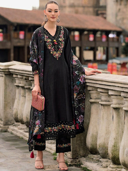Women Ethnic Motifs Embroidered Regular Thread Work Pure Cotton Kurta with Trousers & With Dupatta