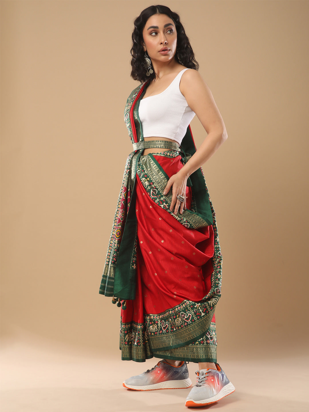 Women's Silk Blend Red Woven Design Designer Saree With Blouse Piece