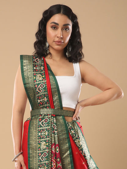 Women's Silk Blend Red Woven Design Designer Saree With Blouse Piece