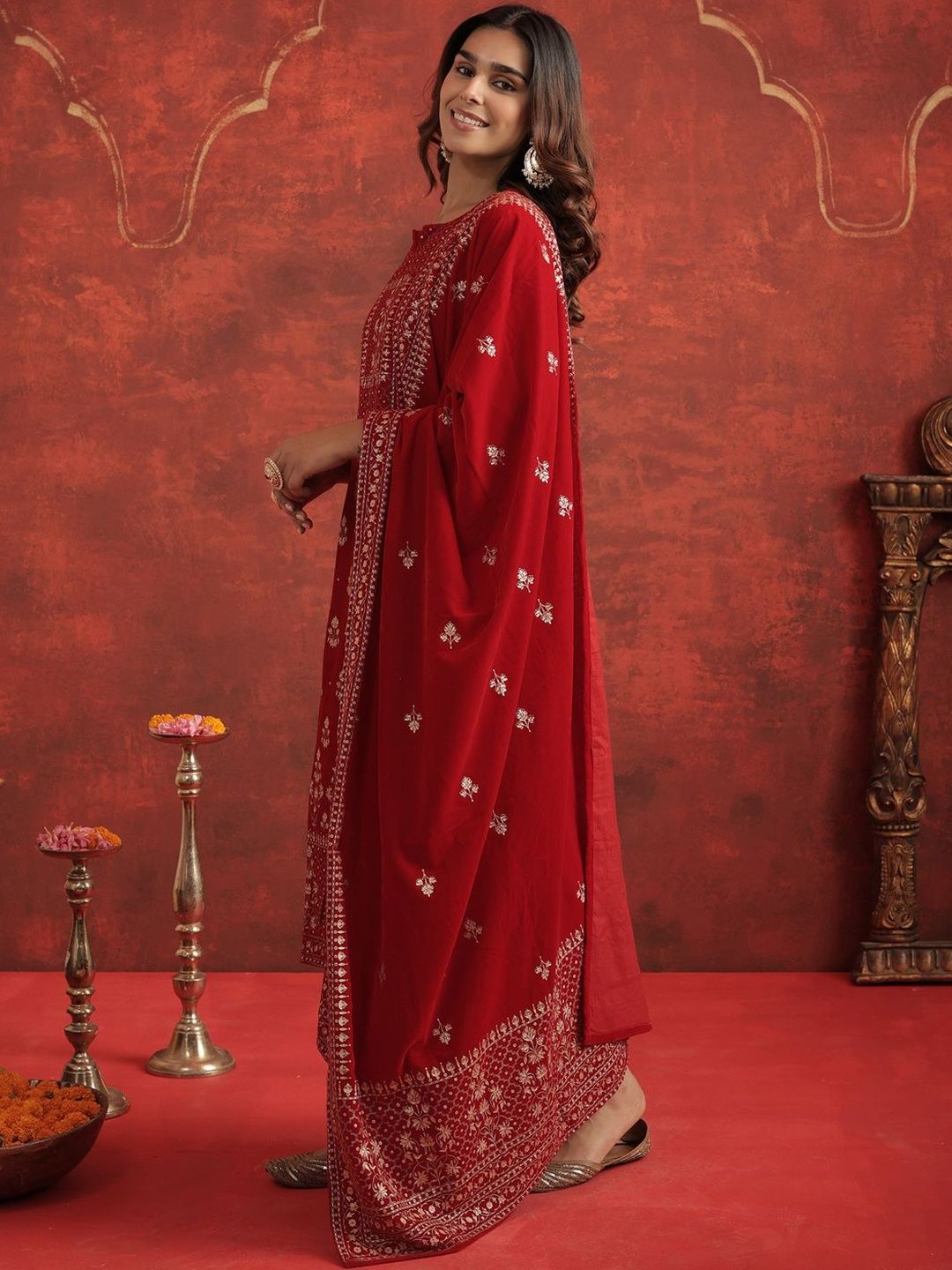 Women Ethnic Motifs Embroidered Kurta with Trousers & Dupatta