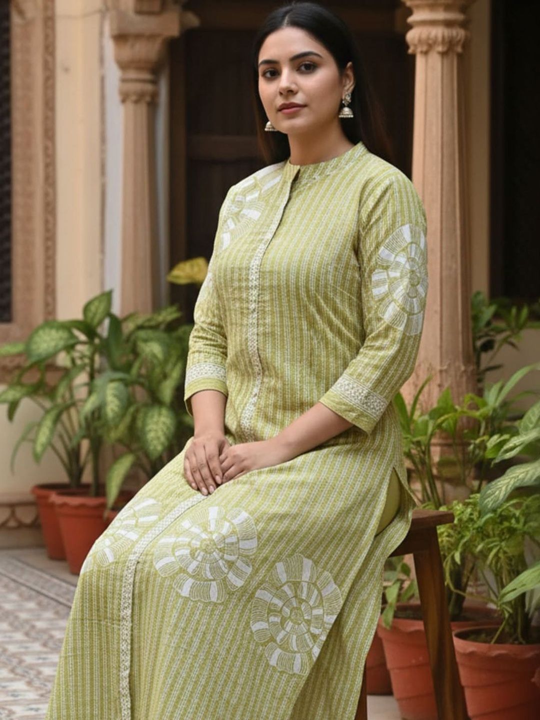 Women Printed Regular Pure Cotton Kurta with Trousers